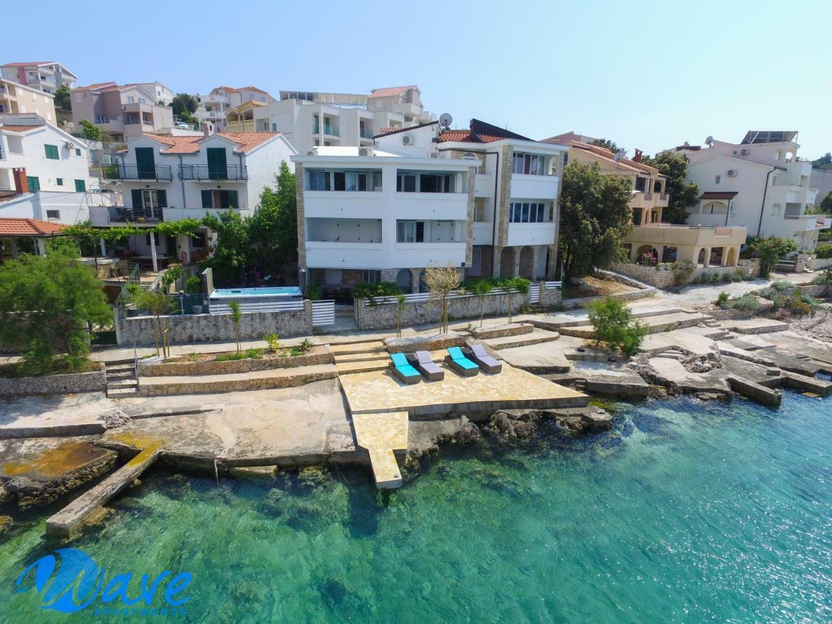 Apartments Wave Ражань Экстерьер фото