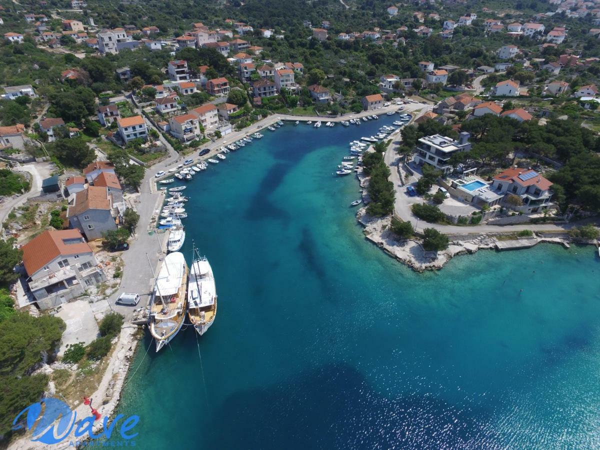 Apartments Wave Ражань Экстерьер фото